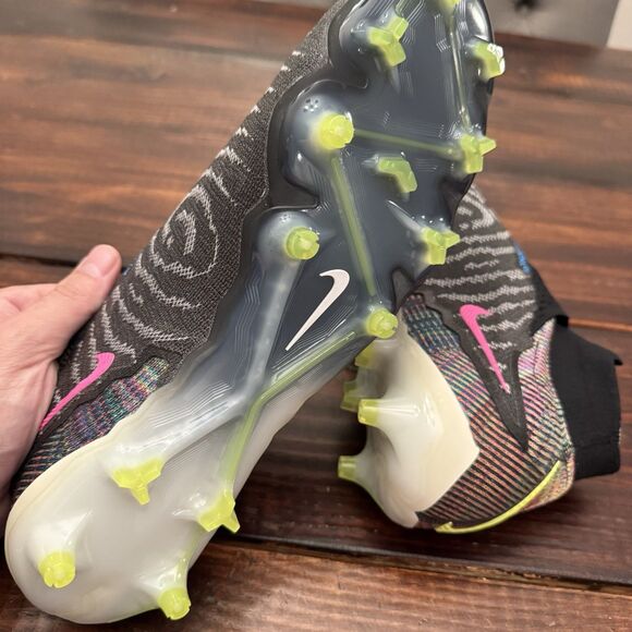 Nike Phantom GX Elite DF Fusion FG Link Pack Soccer Cleats - Picture 4 of 9